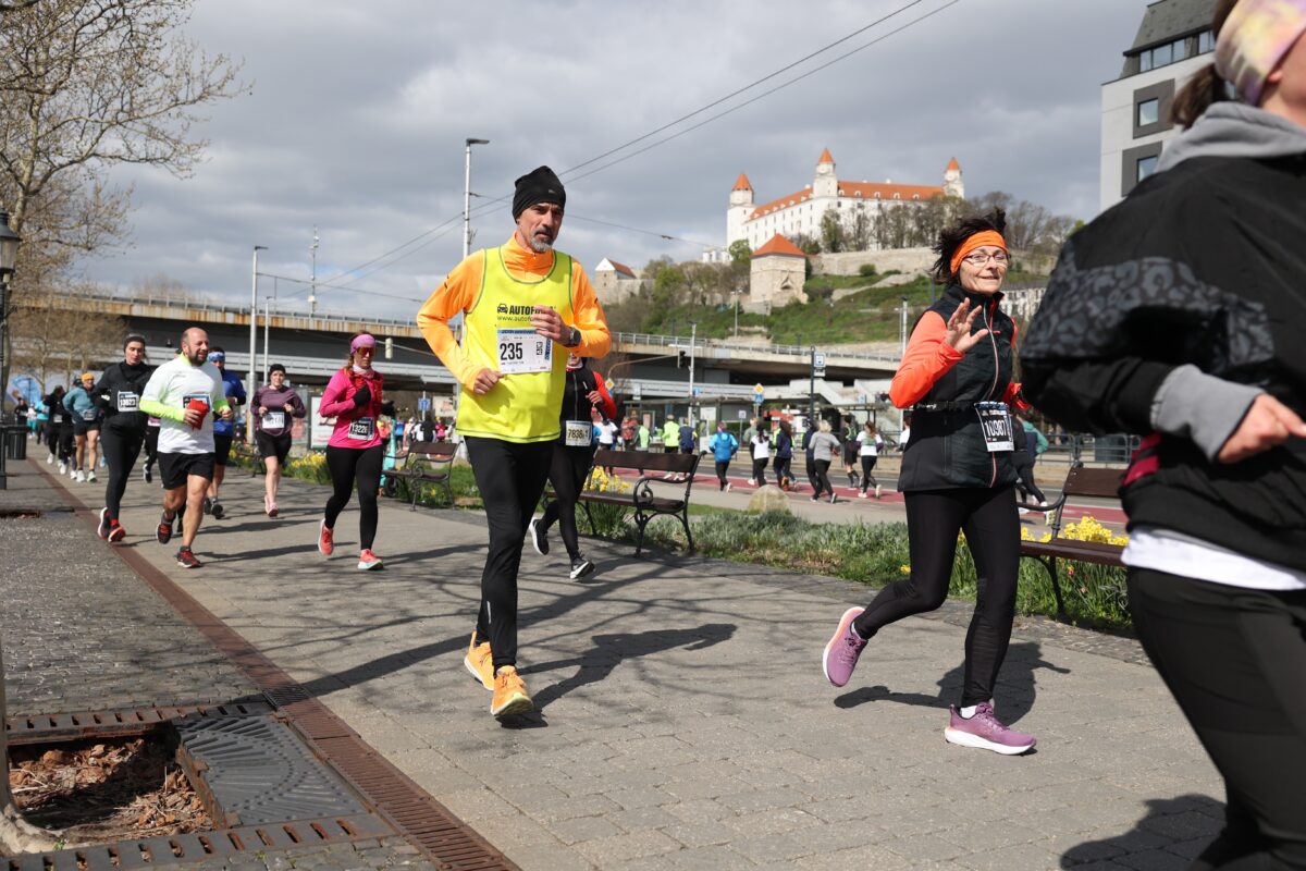 20250406 bratislava marathon 04 scaled